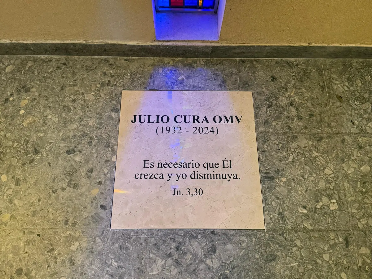 Placa conmemorativa grabada con láser 5